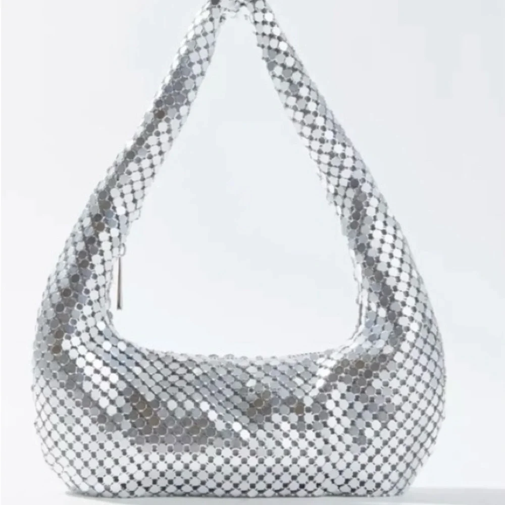 Urban Outfitters Chainmail Silver Retro Y2K Shoulder Bag | NWT - Picture 1 of 7